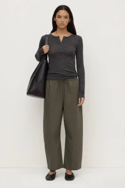 Amara Pant