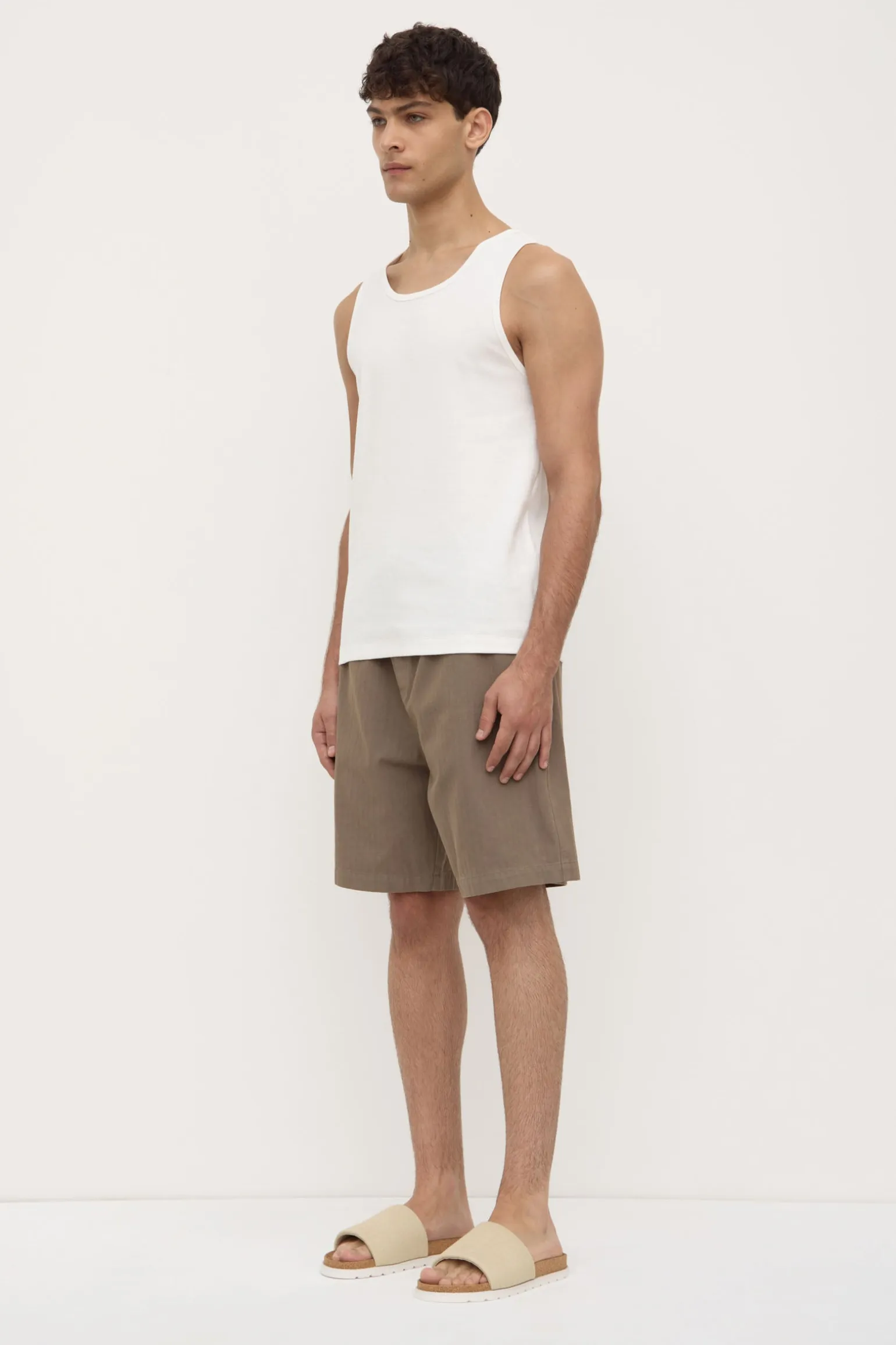 Arlo Tank