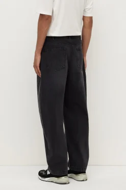 Barrel Leg Jean
