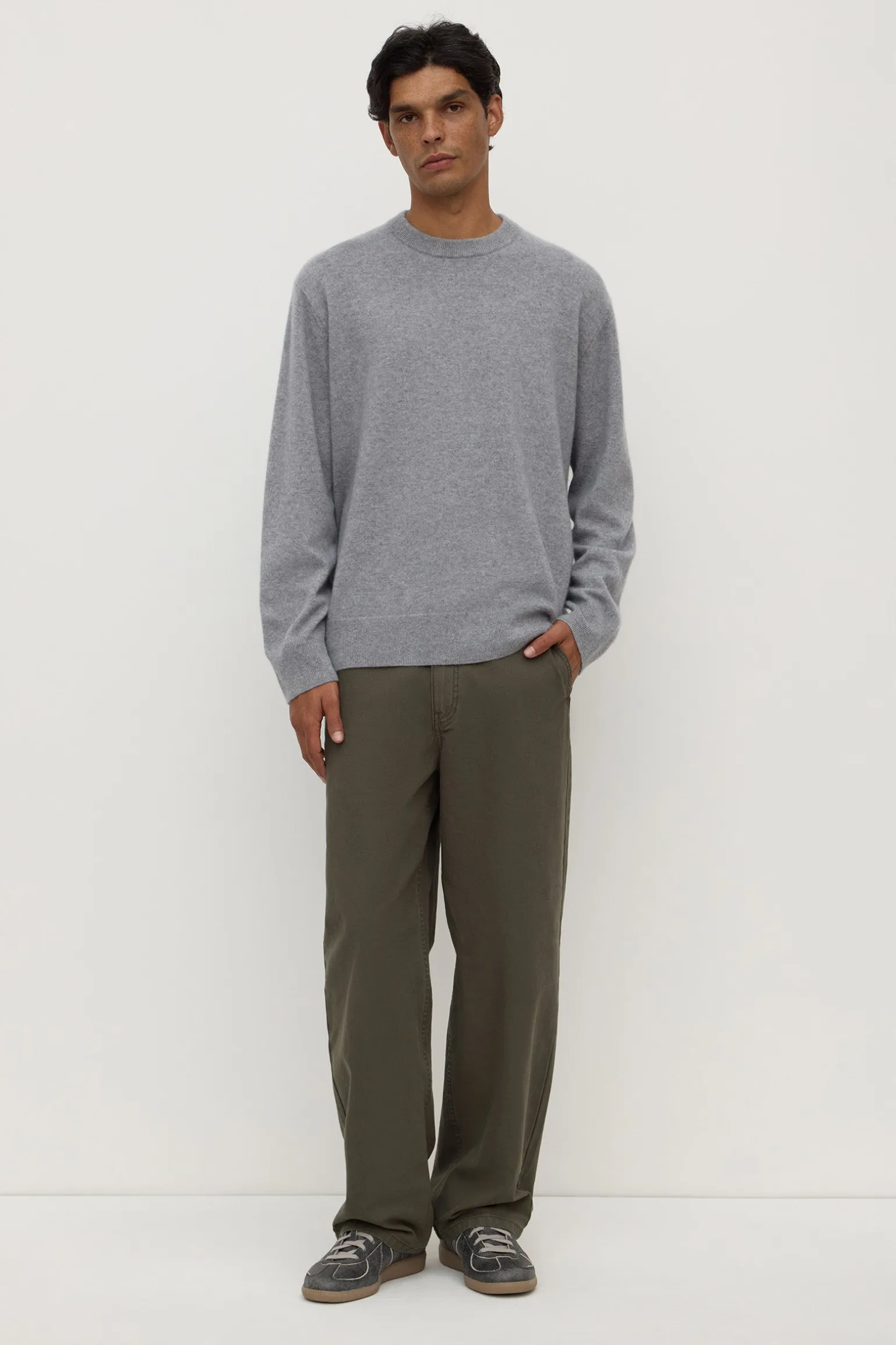 Cashmere Crew Neck Knit