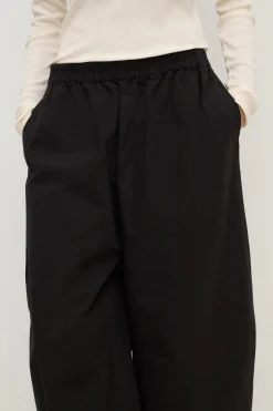 Lola Barrel Pant