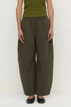 Lola Barrel Pant