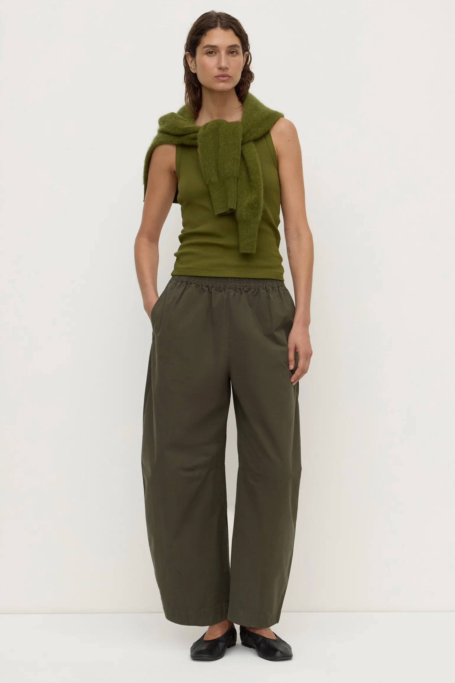 Lola Barrel Pant