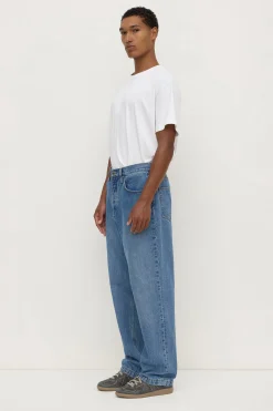 Mens Relaxed Jean