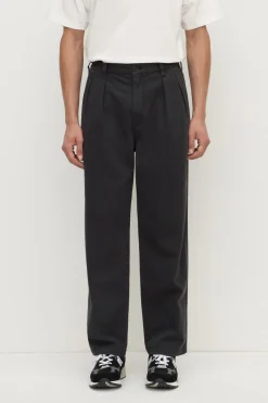 Miles Pleated Chino